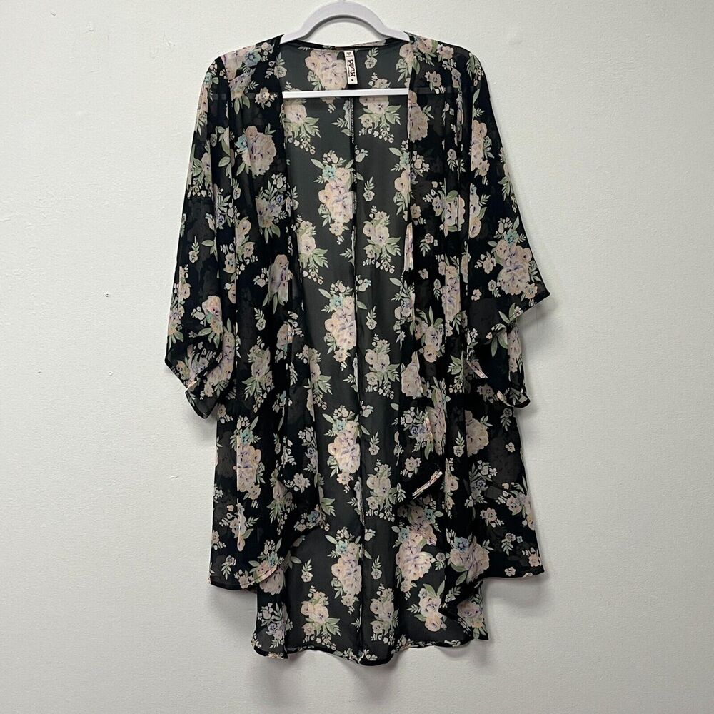 Mudd‎ Black Floral Flowing Cover Shawl Medium Lightweight Cottagecore Frarmcore